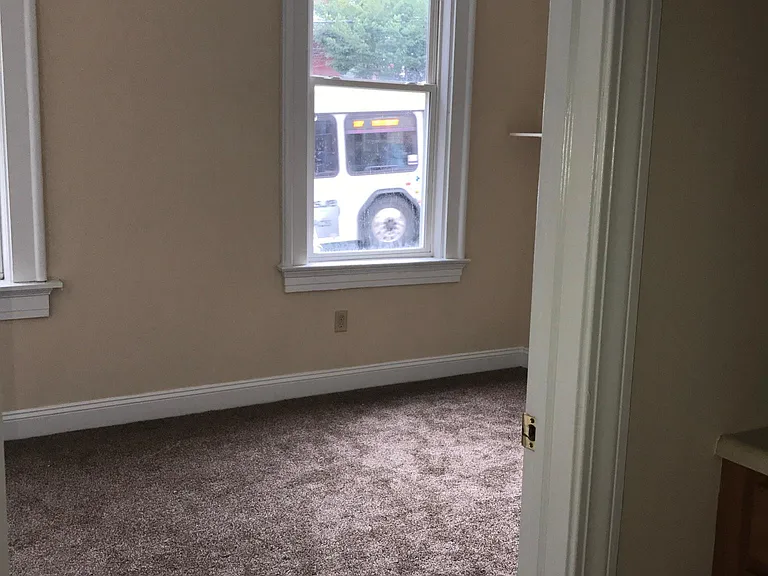 2366 W Clifton Ave #1 — Photo 4