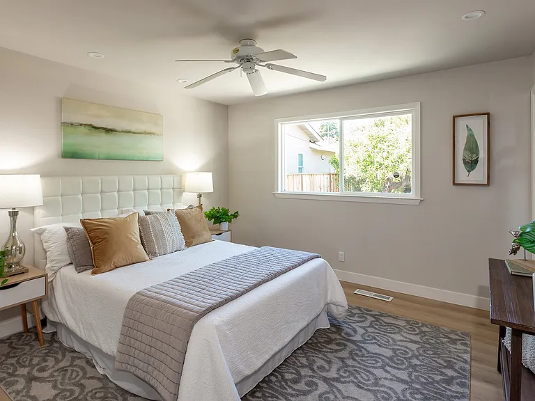 1185 W Latimer Ave — Photo 10