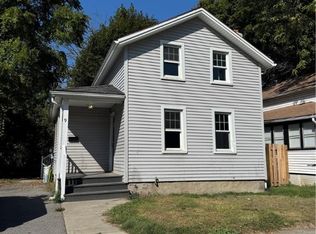 9 Straub St, Rochester, NY 14613