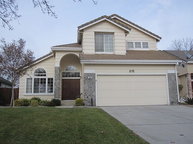 1st image of 551 Sir Lancelot Ct