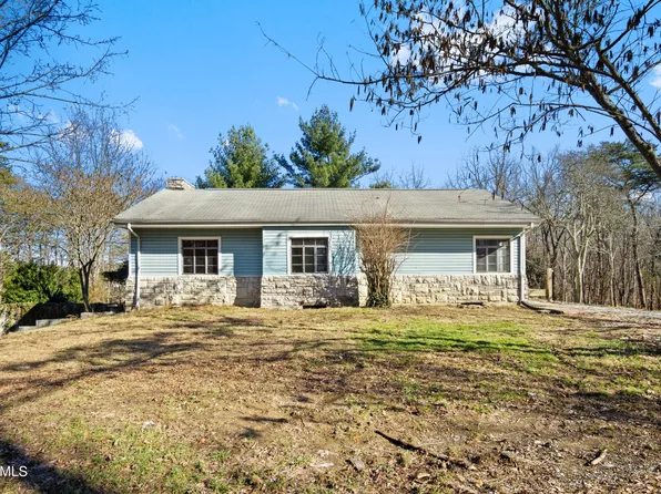 700 Highway 19 E, Bluff City, TN 37618