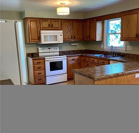 5th image of 1227 Mountain View Dr