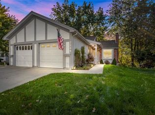 7244 Mastin St, Merriam, KS 66203