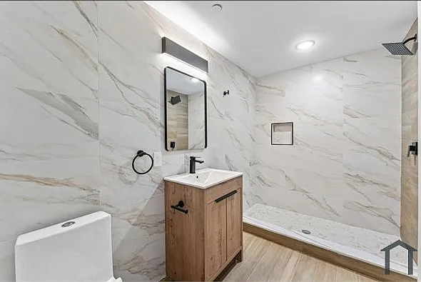 847 N 42nd St #1 — Photo 8