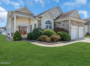 34 Sea Girt Ln, Waretown, NJ 08758