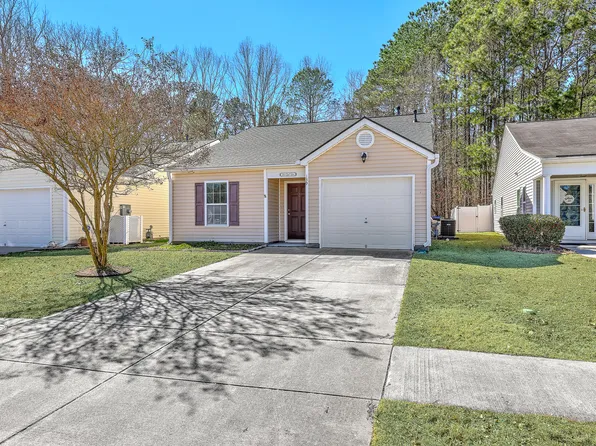 139 Coosawatchie St, Summerville, SC 29485