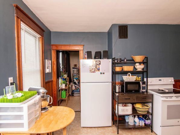 lewiston-maine-125392318 picture