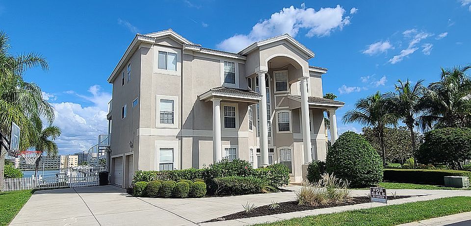 1st image of 2844 Seabreeze Dr S