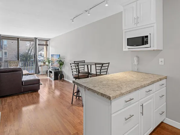 4030 15th Ave S APT 7C, Minneapolis, MN 55407