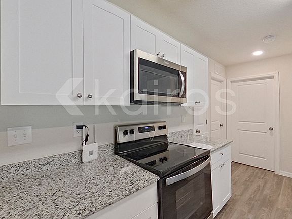 5th image of 9099 Aegean Cir