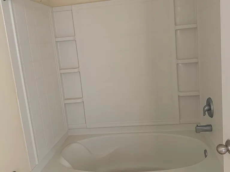408B Bradwell St — Photo 20