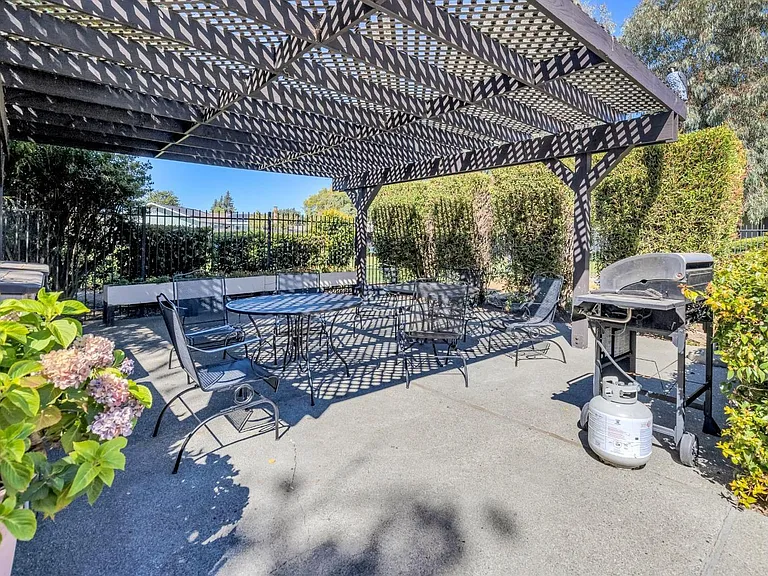 3430 Willis Dr — Photo 27