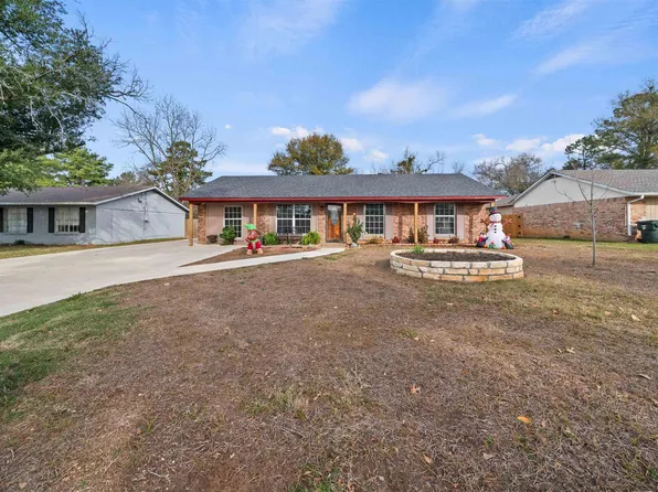1609 Terre Haute Dr, Tyler, TX 75701