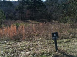 314 Edgewater Trl S, Toccoa, GA 30577