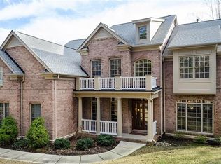 2084 Lake Forest Dr, Tega Cay, SC 29708
