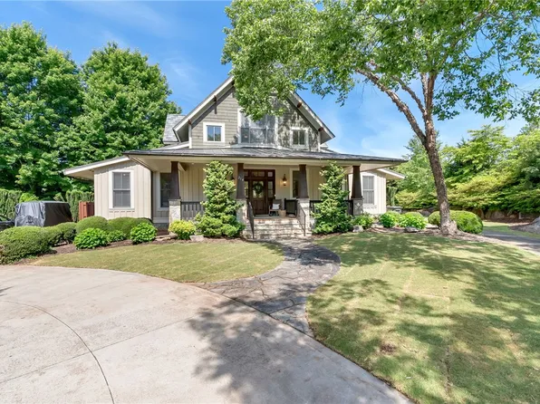 214 Linkside Ct, Salem, SC 29676