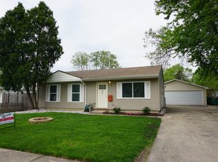 738 Hillcrest Dr, Romeoville, IL 60446