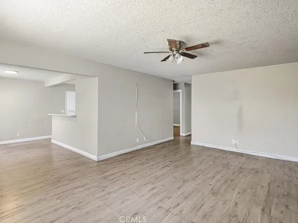 2116 Orange Ave, Santa Ana, CA 92707