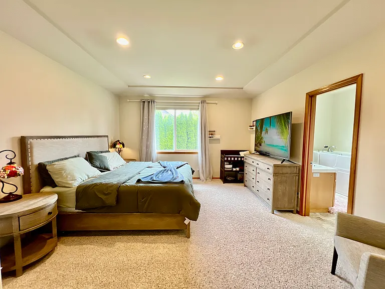 20604 Damson Rd — Photo 17