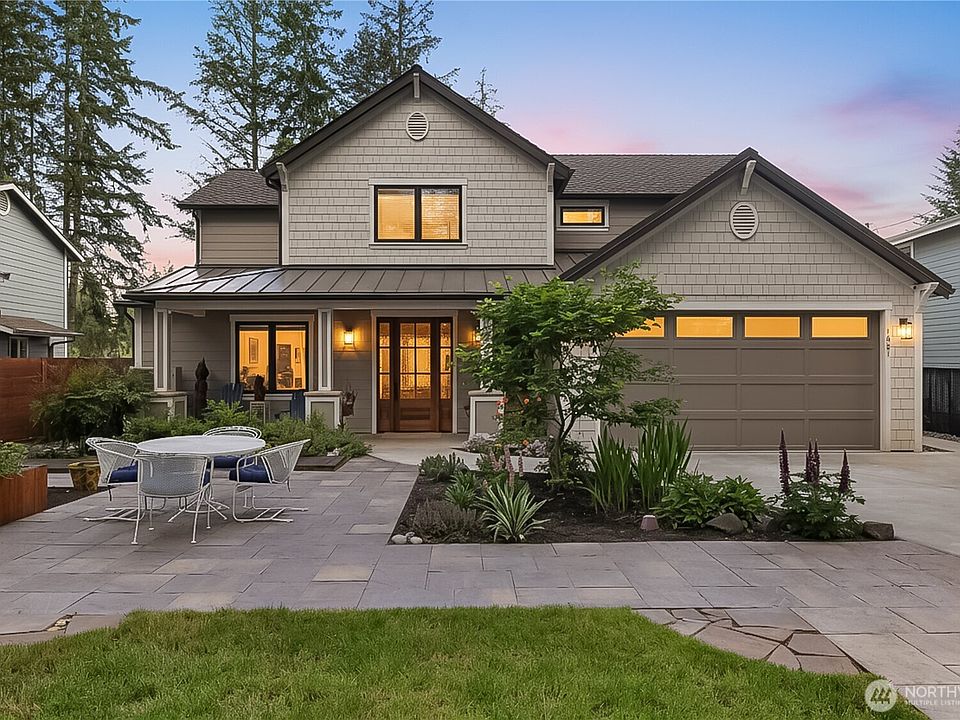 1st image of 1061 E Ballantrae Drive