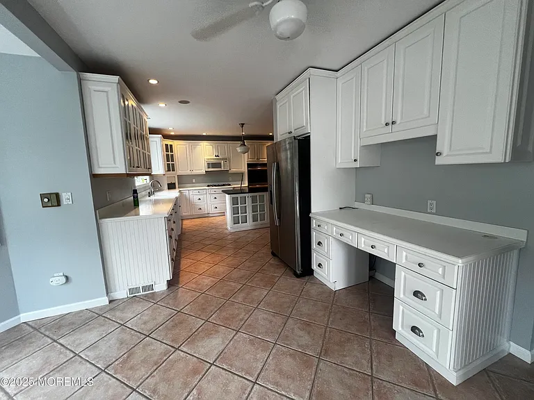 540 Wall St — Photo 12