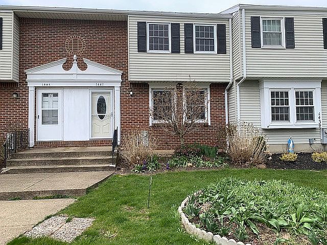 1st image of 1441 Independence Dr