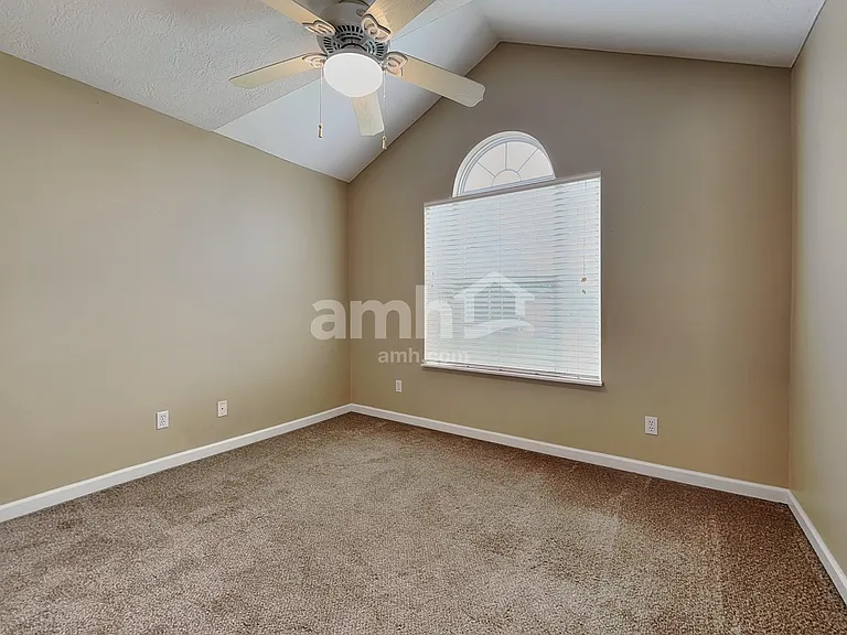 5009 Alpha Terrace Ln — Photo 21