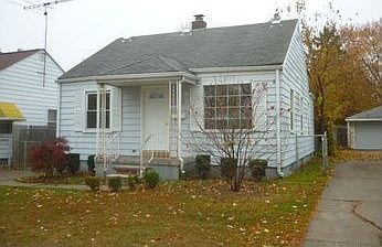 1st image of 18826 Woodland St