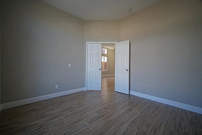 4 bed, 2.0 bath, 1596 sqft, $2,995 — Photo 4