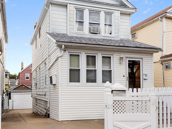 3rd image of 104-54 113th St