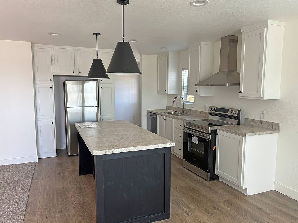 1st image of 1700 State St #94