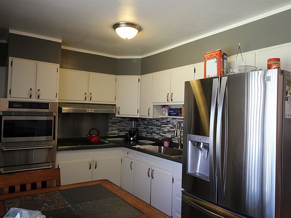 4th image of 3627 Saint Johns Way