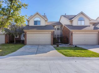 15642 Golfview Dr, Riverview, MI 48193