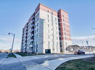 39 New Delhi Dr #504, Markham, ON L3S 0B5