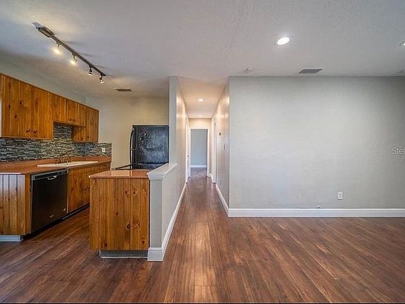 5th image of 4711 W Bay Vista Ave