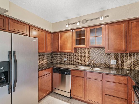 4th image of 1020 15th St APT 15H