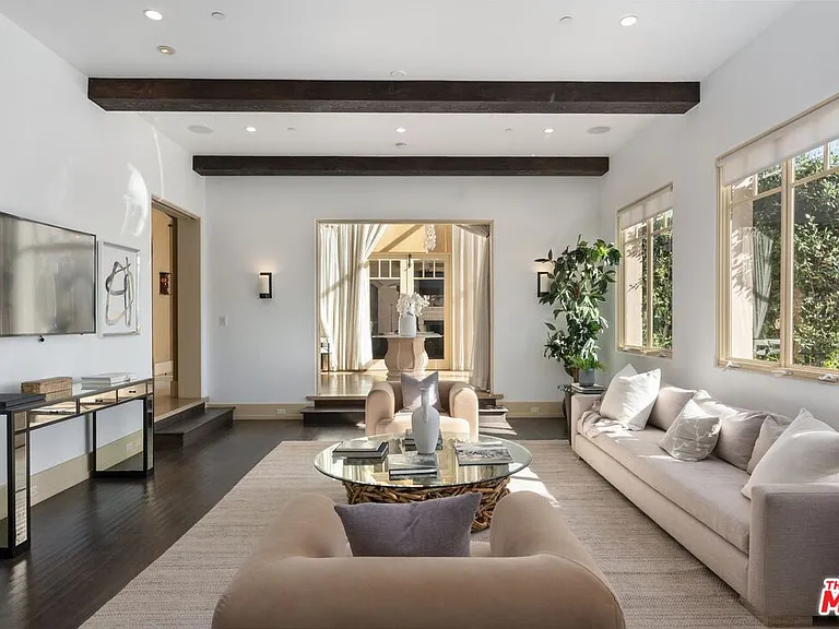 8 Beverly Ridge Ter — Photo 16