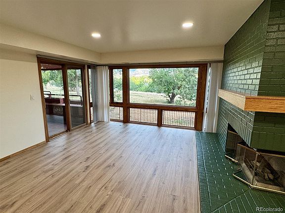 4th image of 51 W Boulder Street
