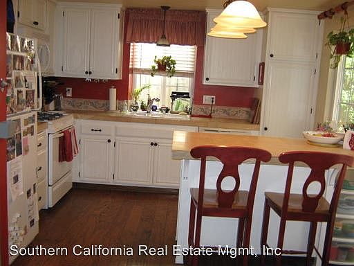 4th image of 20019 Gilbert Dr