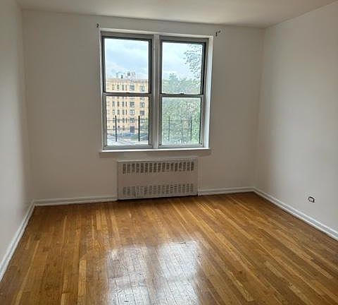 2nd image of 2385 Barker Ave APT 3T