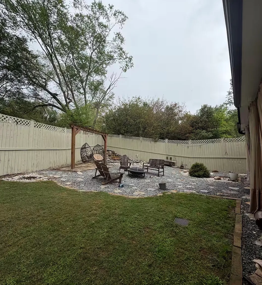 3 bed, 2.5 bath, 1900 sqft, $3,000 — Photo 4