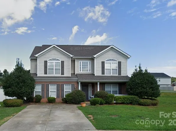 125 Mallory Tai Dr, Lincolnton, NC 28092