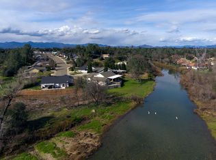 4090 Cambria Dr, Redding, CA 96002