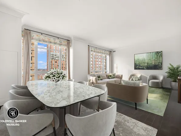 200 East 95th Street image 1 of 23