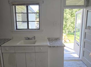 327 N Front St, Minersville, PA 17954