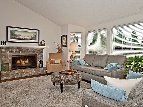 2nd image of 4515 188th Ave SE