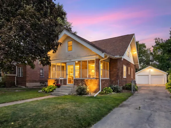 1329 Beech St, Saint Paul, MN 55106