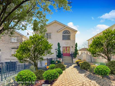 110 Bartow Ave, Staten Island, NY, 10309