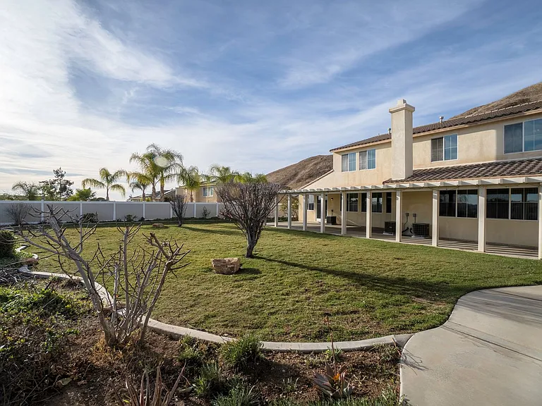 33329 Gold Mountain Rd — Photo 24