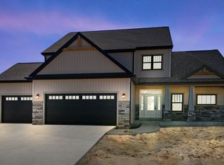 1377 Hager Way, Fort Wayne, IN 46818